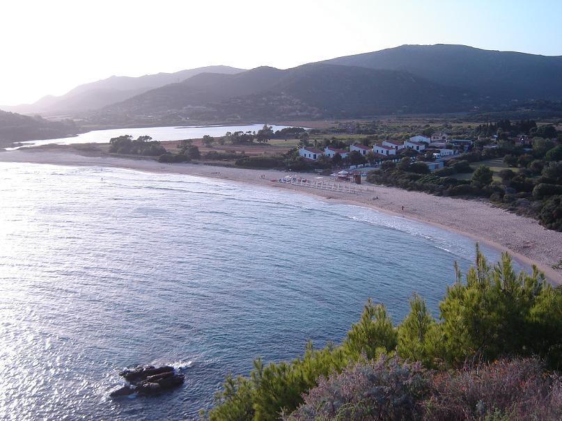 Spiagga Sa Colonia vista dalla Torre di Chia