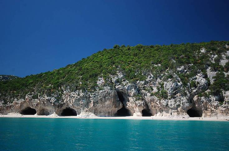 giornata intera gommone golfo di orosei - Villa Rental Sardinia