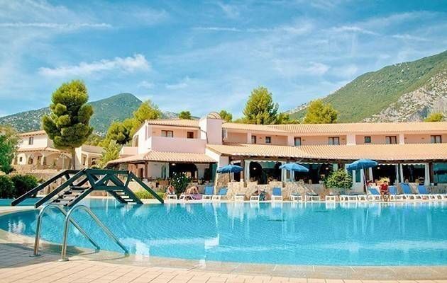 Club Esse Cala Gonone + Nave Gratis