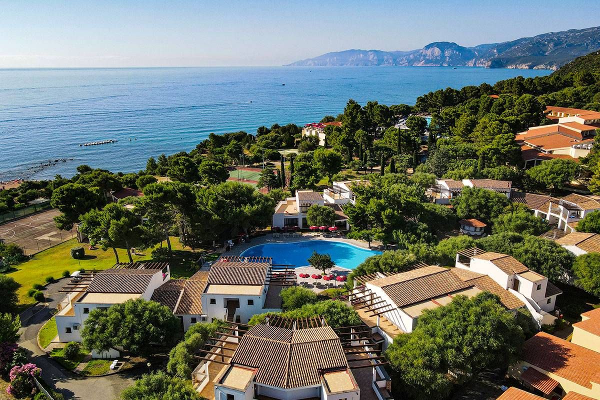 Club Esse Palmasera Resort