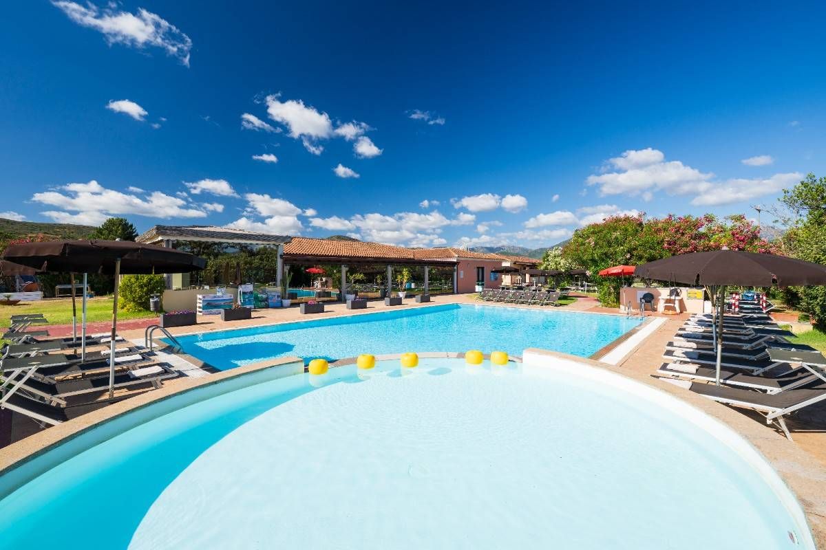 Li Suari Club Village